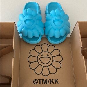 Takashi Murakami OHANA Full Bloom Complex Con Aquarius Size 7.5 Women EUC